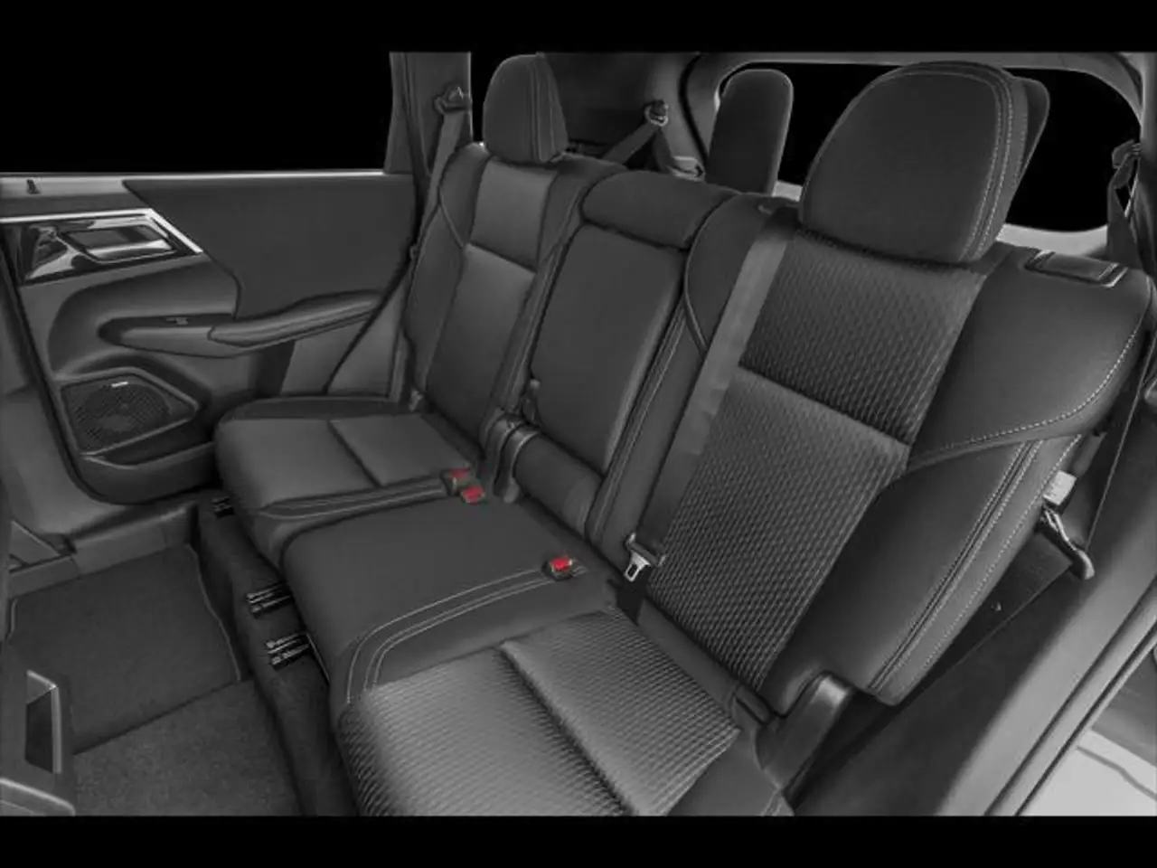 Mitsubishi Outlander снимка Mitsubishi Outlander