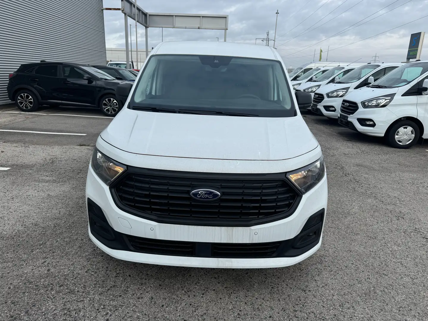 Ford Transit Connect 2.0 Ecoblue Trend L2 Weiß - 2