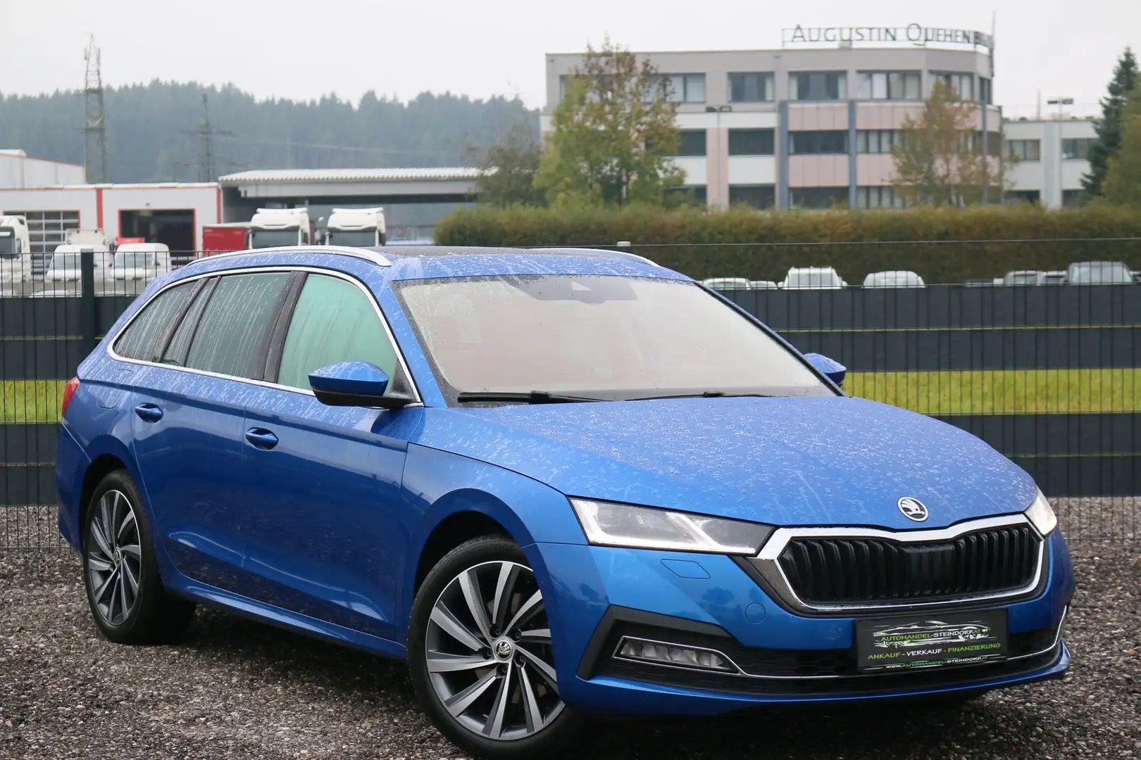Skoda Octavia 2,0 TDI DSG*TRAUM AUSSTATTUNG Bleu - 1