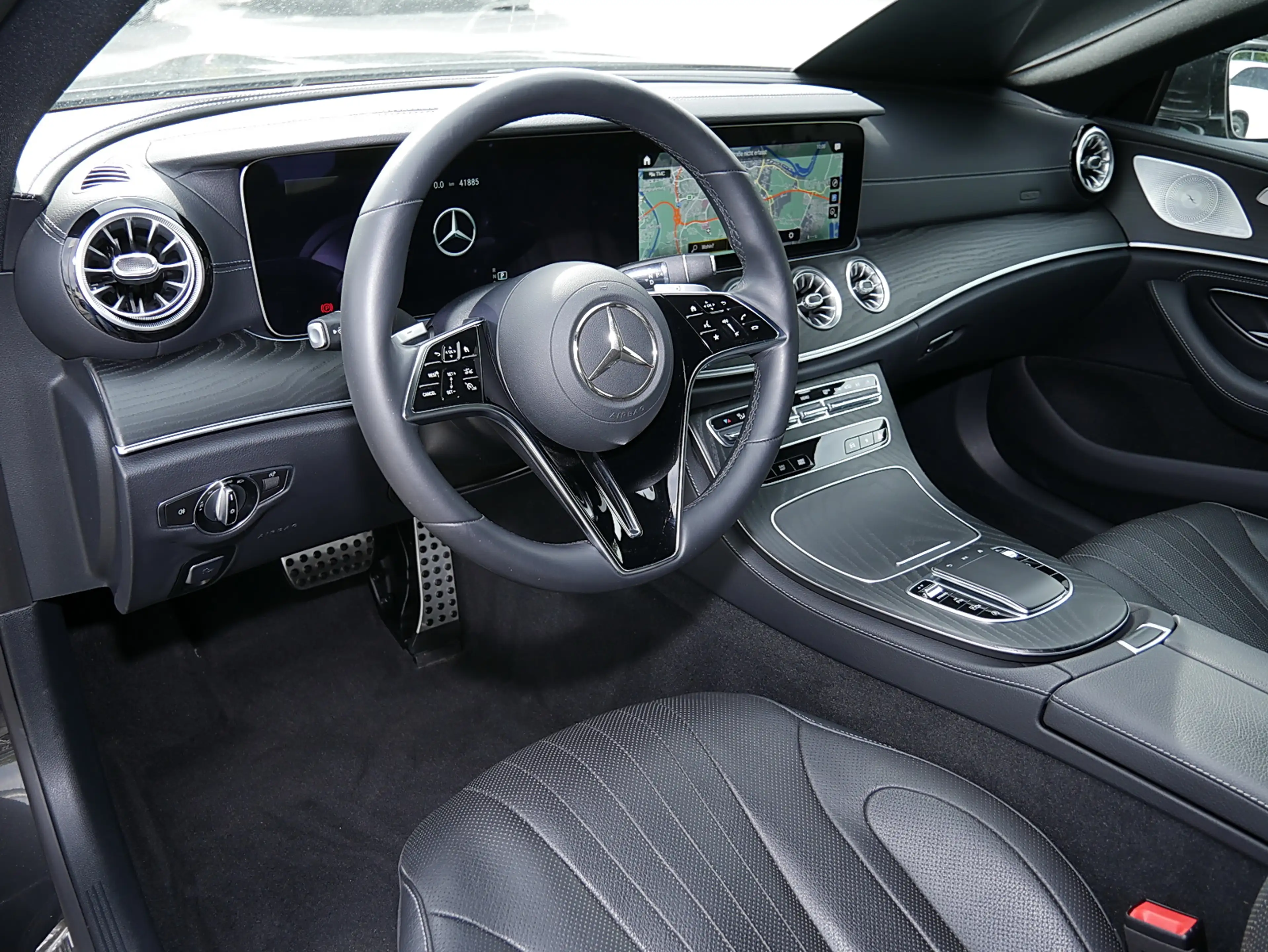Mercedes-Benz CLS 450 4MATIC AMG MBUX Burm Ambiente Fahrassist — photo 10