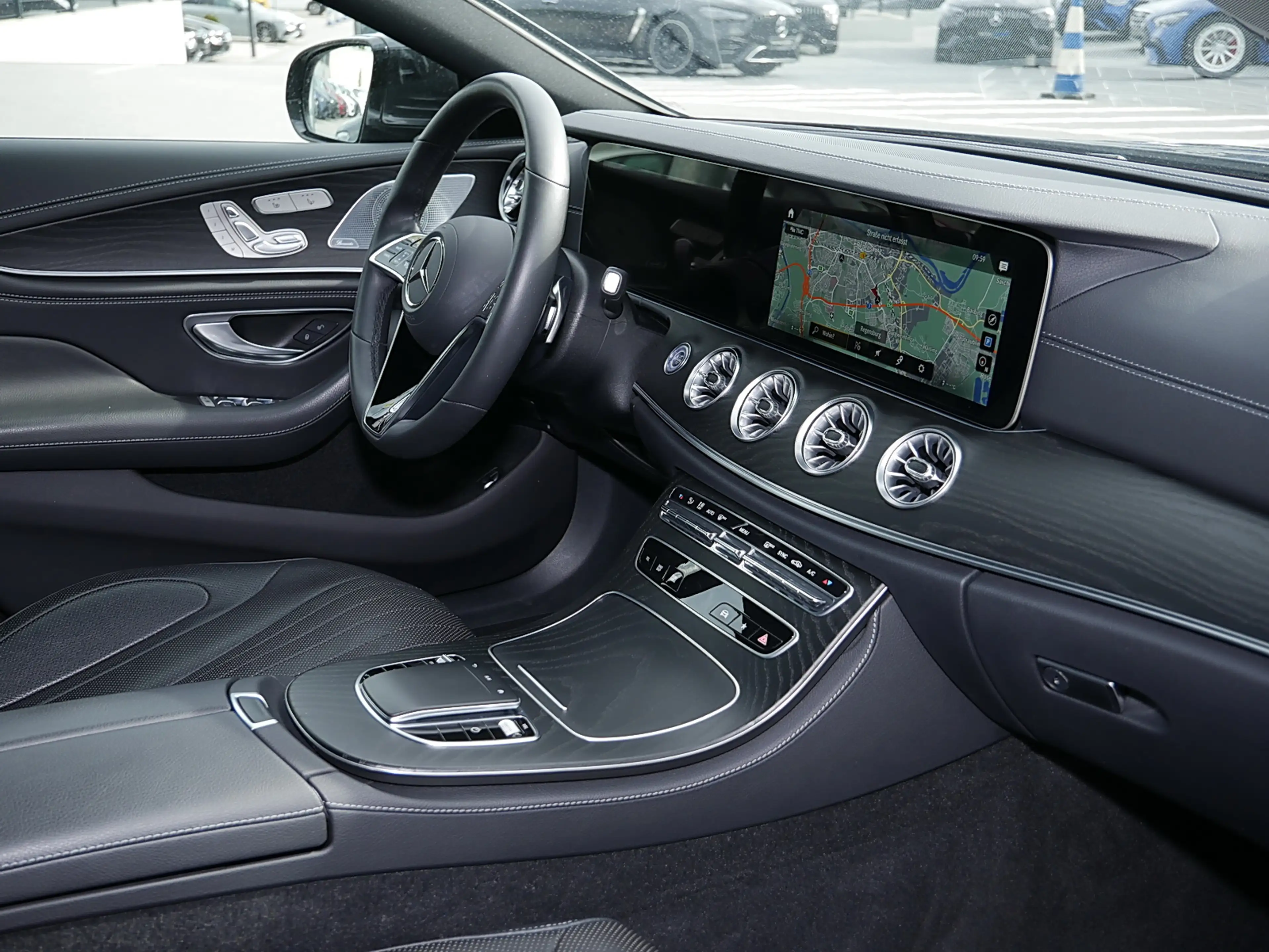 Mercedes-Benz CLS 450 4MATIC AMG MBUX Burm Ambiente Fahrassist — photo 5