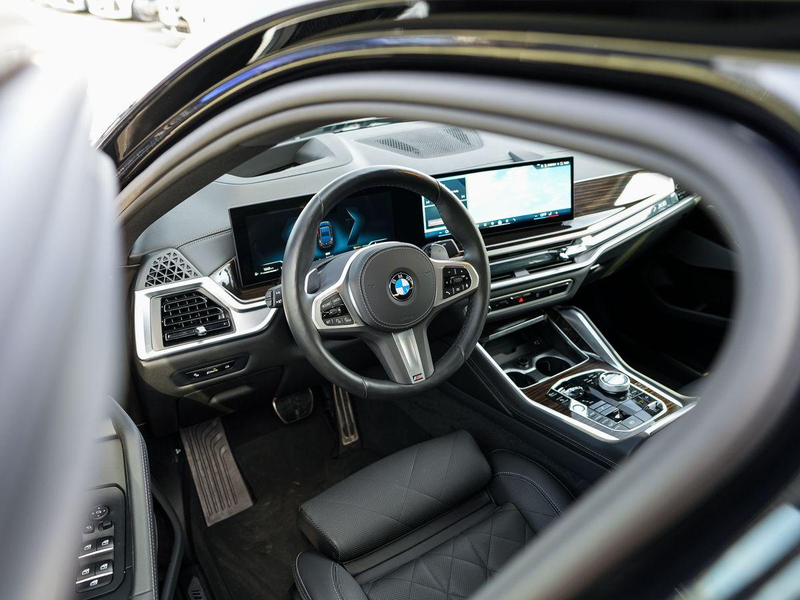 BMW X6 xDrive40d M-SportPRO 22 SKY 2-ALuft Massage — photo 4