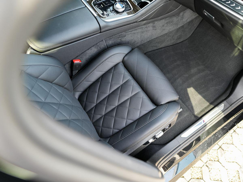 BMW X6 xDrive40d M-SportPRO 22 SKY 2-ALuft Massage — photo 15