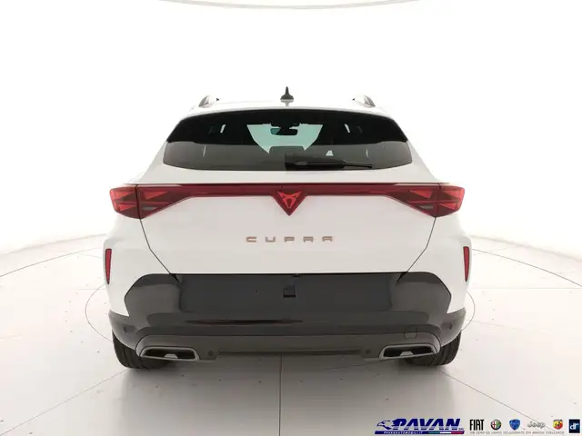 Cupra Formentor view 4