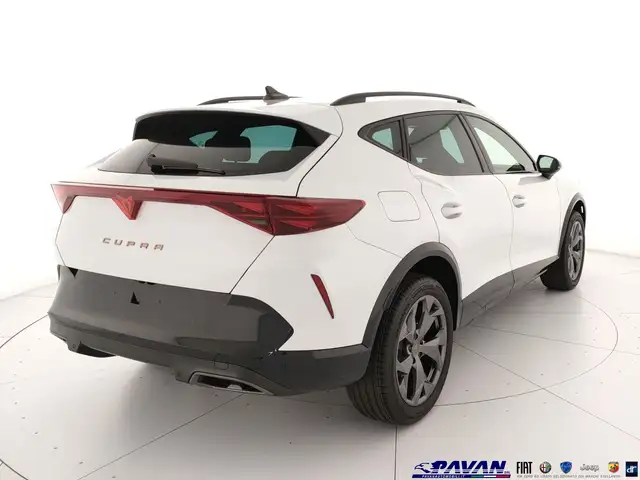 Cupra Formentor view 3