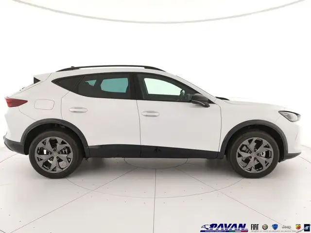 Cupra Formentor view 5