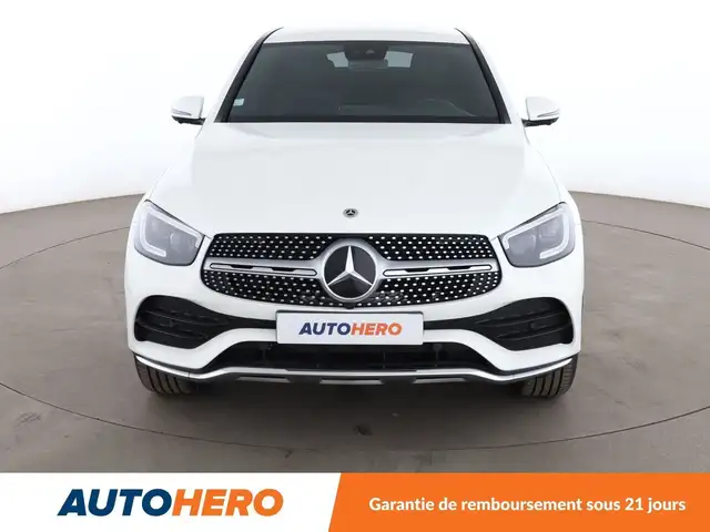 Mercedes-Benz GLC view 9