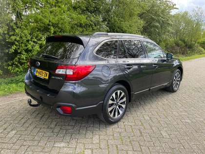 Subaru OUTBACK 2.5 Premium Eyesight Full option AWD