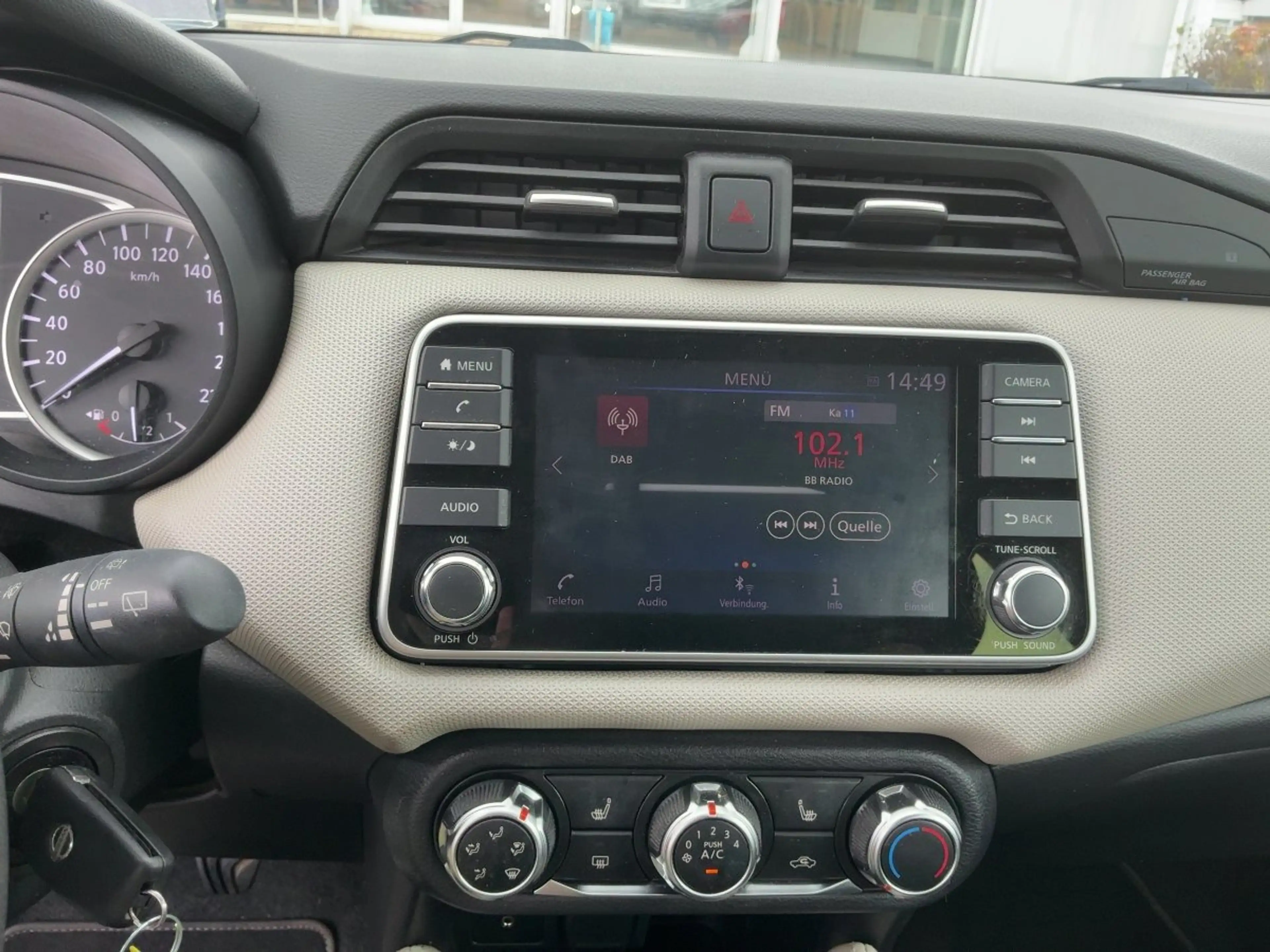 Nissan Micra 1.0 N-Way SHZ+Winterp.+KlimaA+LM+PDC — photo 13