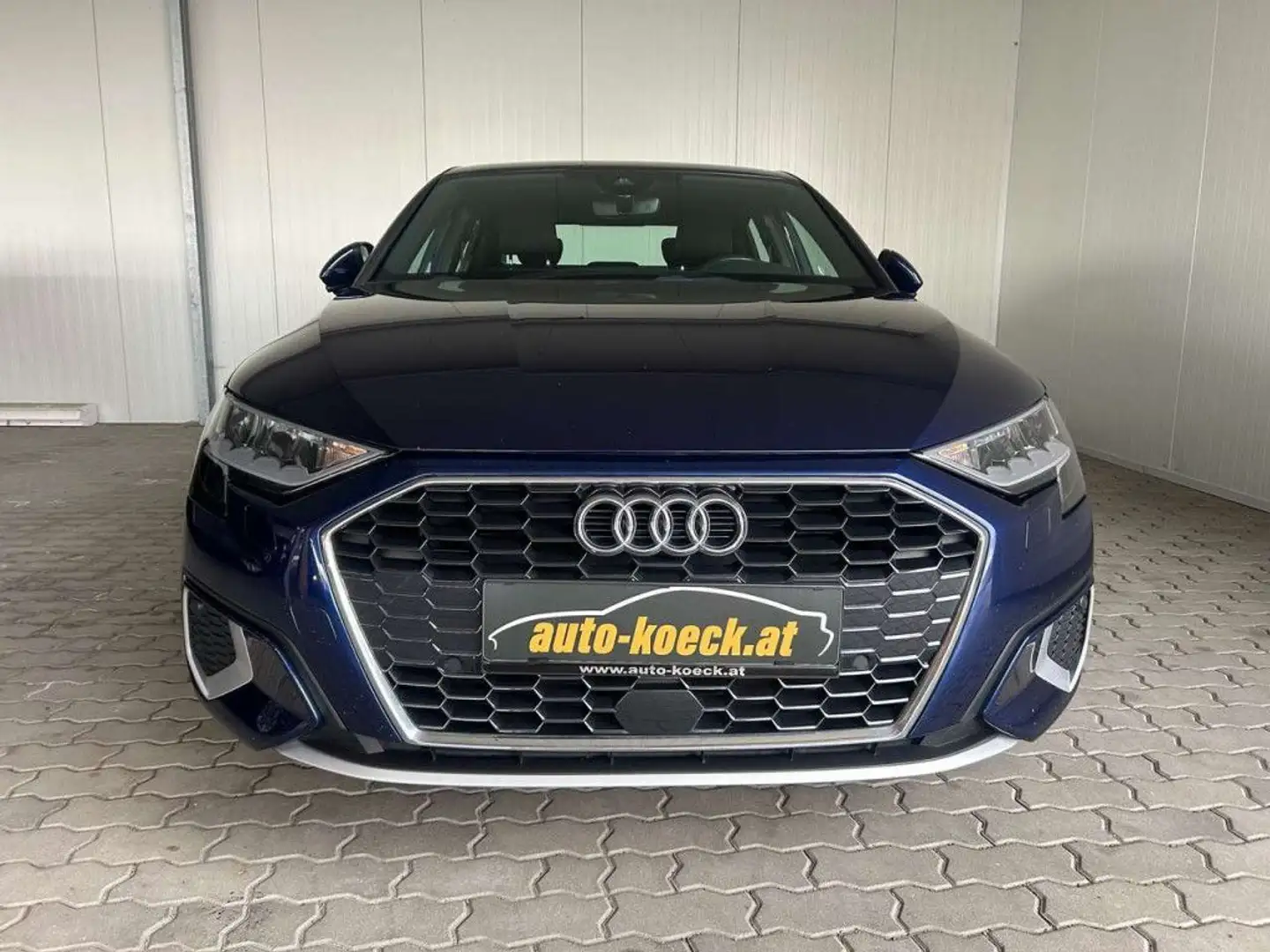 Audi A3 35 TDI advanced Blau - 2