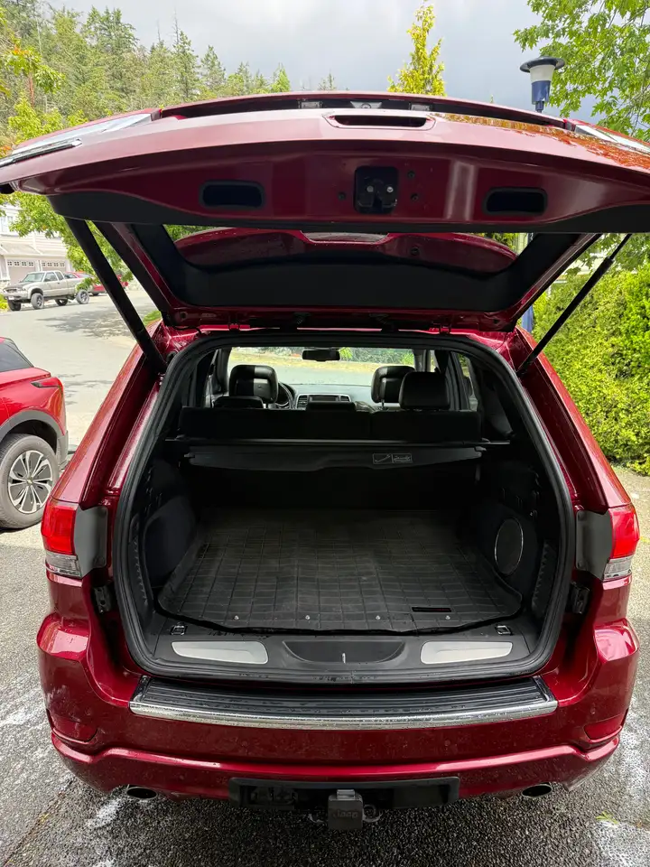 Jeep Grand Cherokee photo Jeep Grand Cherokee