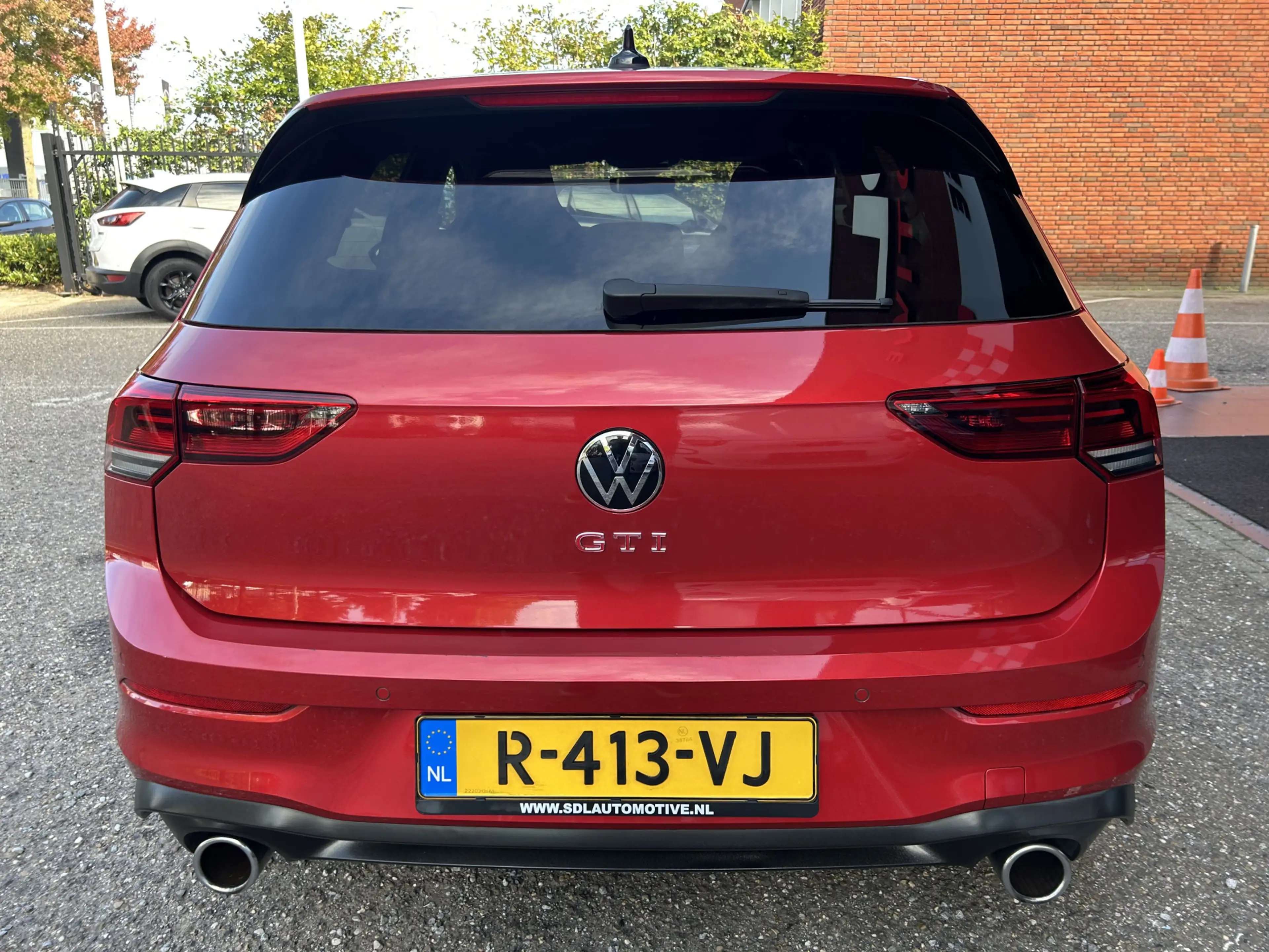 Volkswagen Golf GTI 2.0 TSI // FULL LED // SCHUIF/KANTELDAK // CAMERA — photo 6