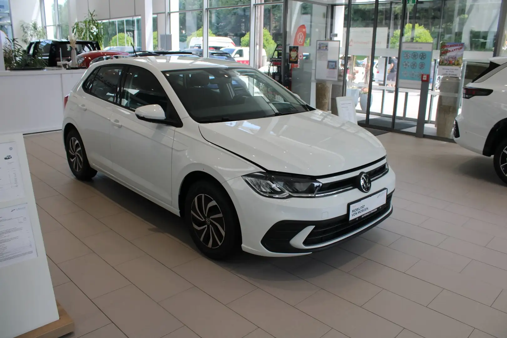 Volkswagen Polo Life TSI Weiß - 1