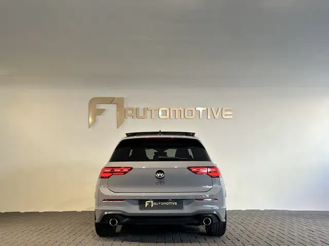 Volkswagen Golf view 6