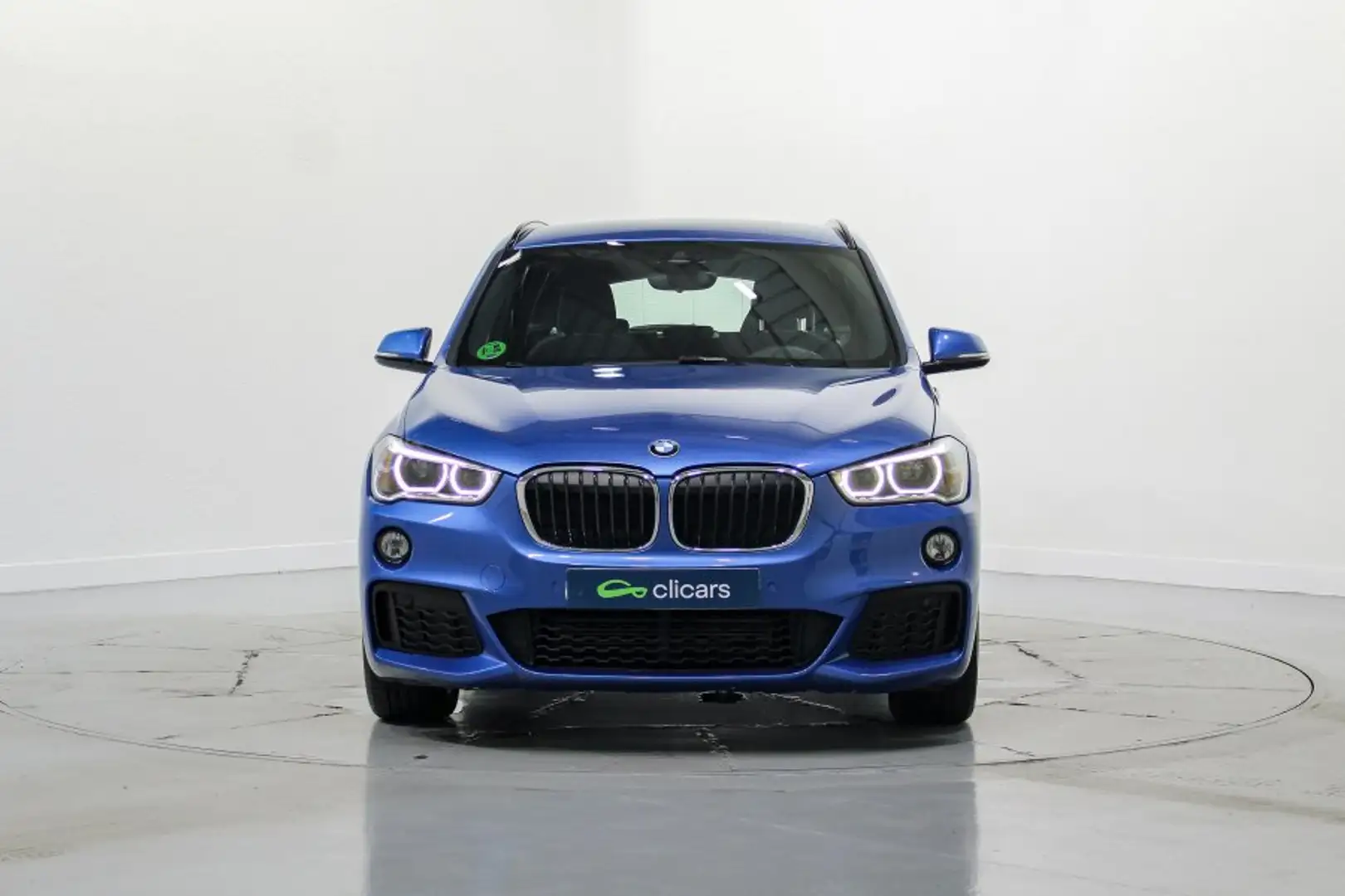 BMW X1 sDrive 20dA Blau - 2