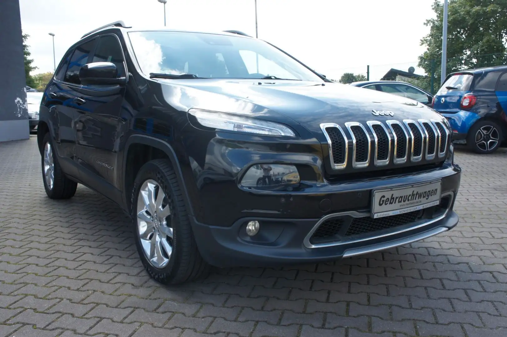 Jeep Cherokee Limited 4WD Schwarz - 2
