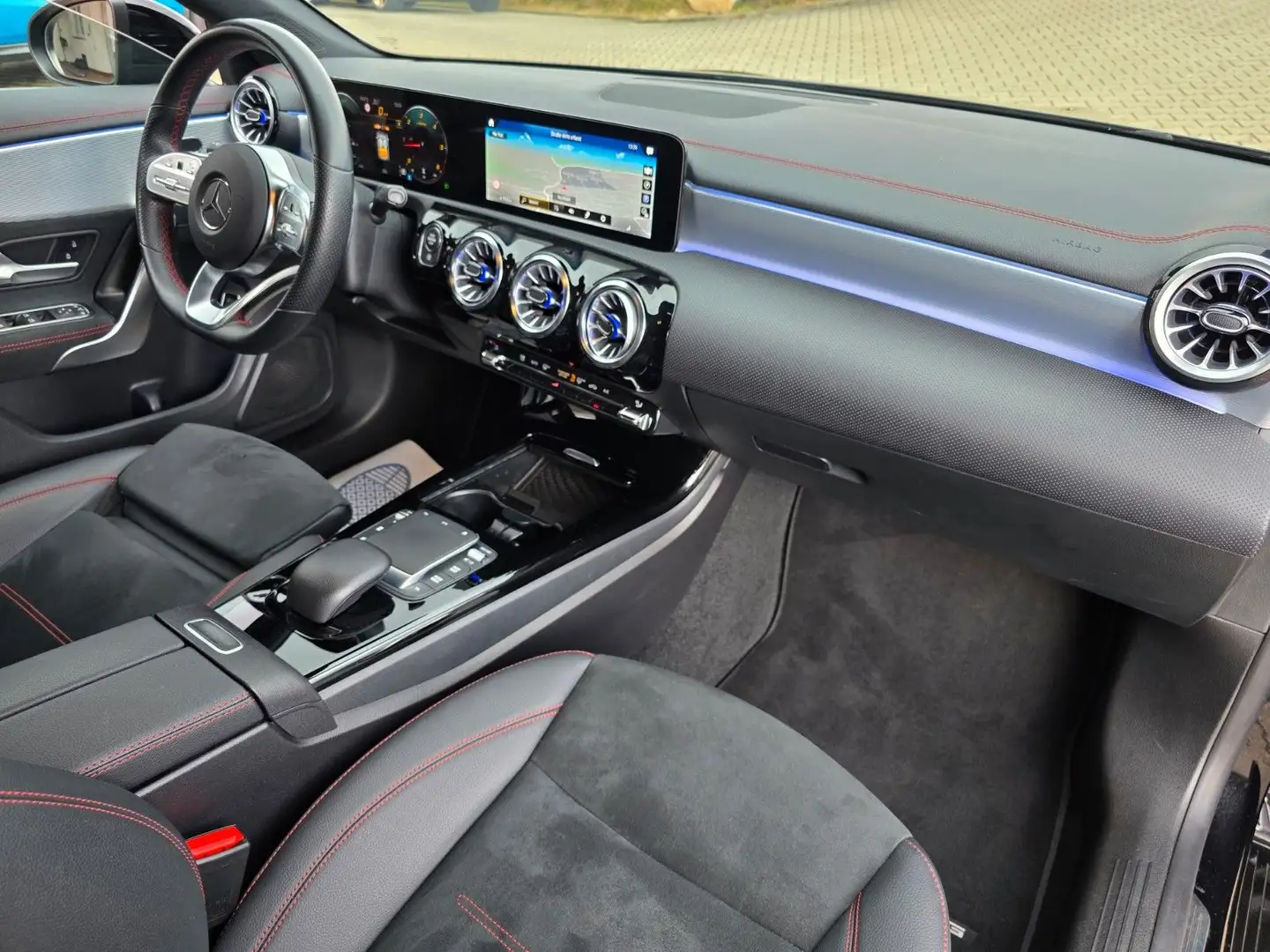 Mercedes-Benz CLA 200 d AMG-Line Wide Beam/Distronic/HuD/Kamer Negro - 2