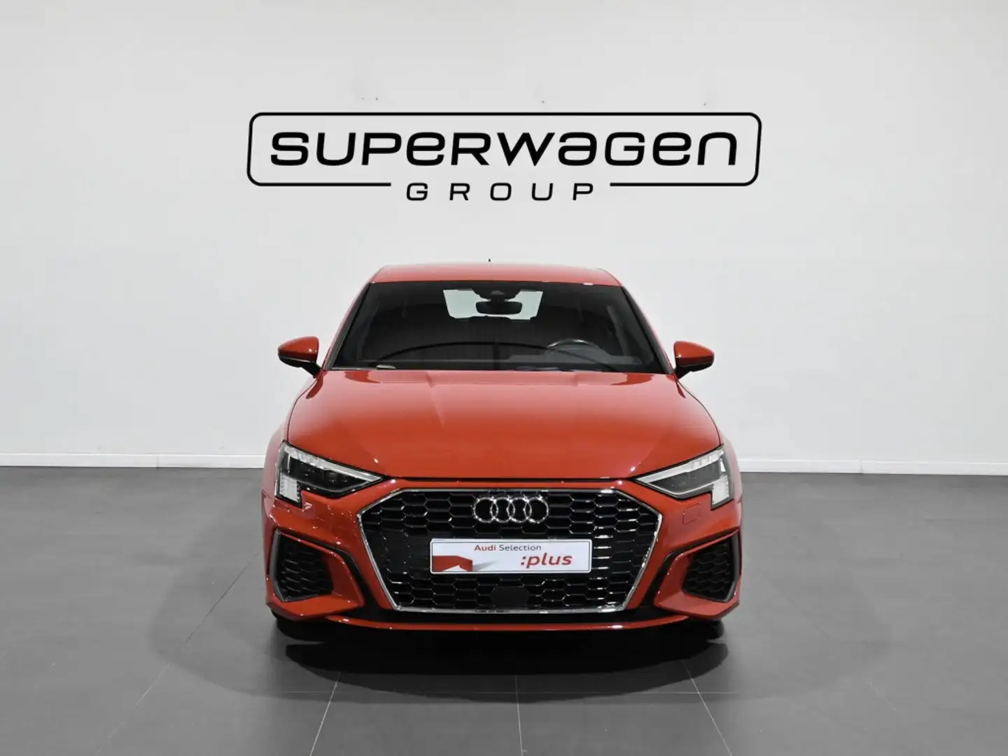 Audi A3 Sportback 35TDI S line S tronic Rojo - 2