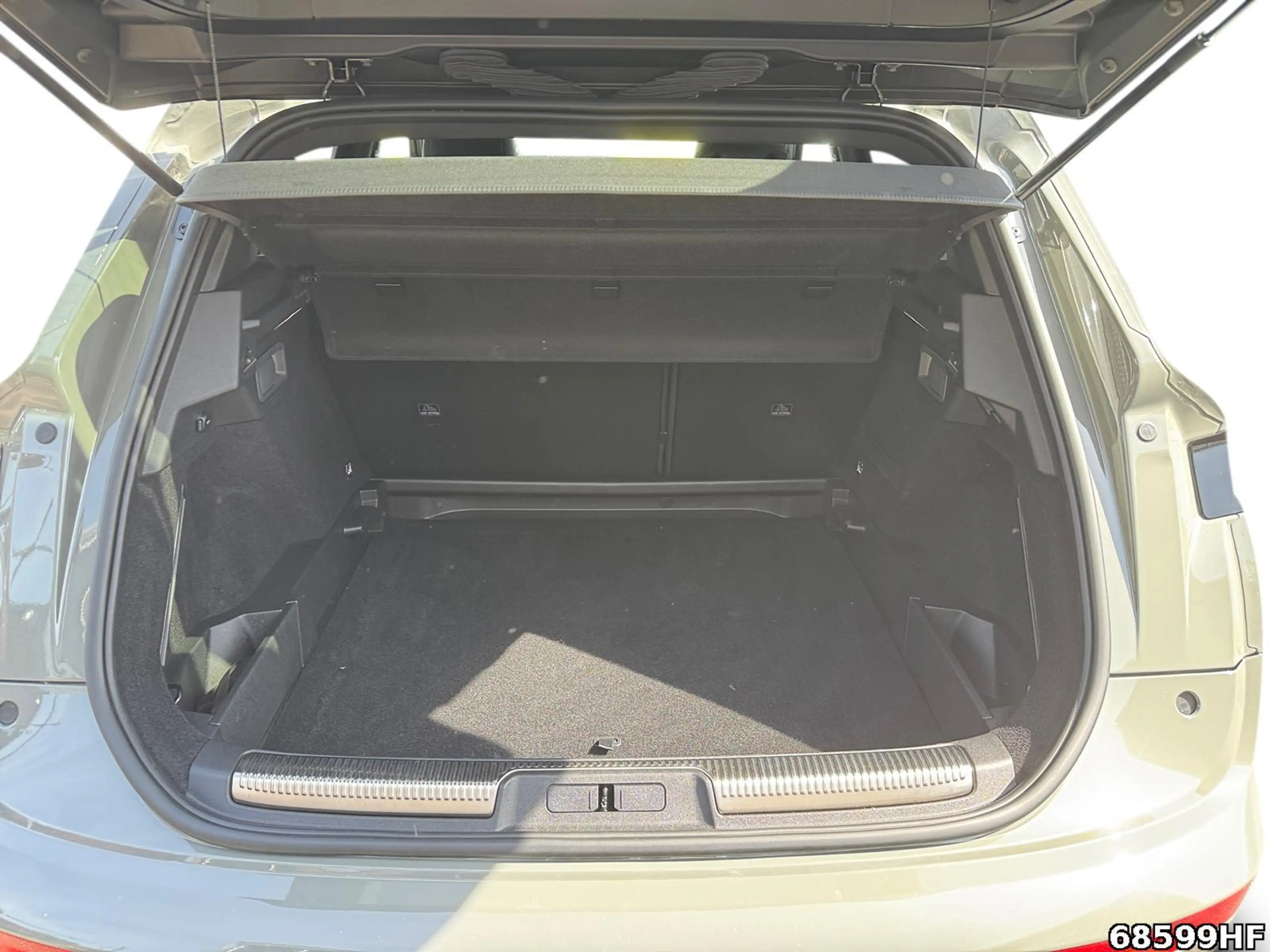 DS Automobiles DS 7 1.5 BlueHDi 130 Rivoli (EU6d) — photo 6