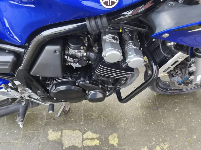 Yamaha FZ 6 - foto 6