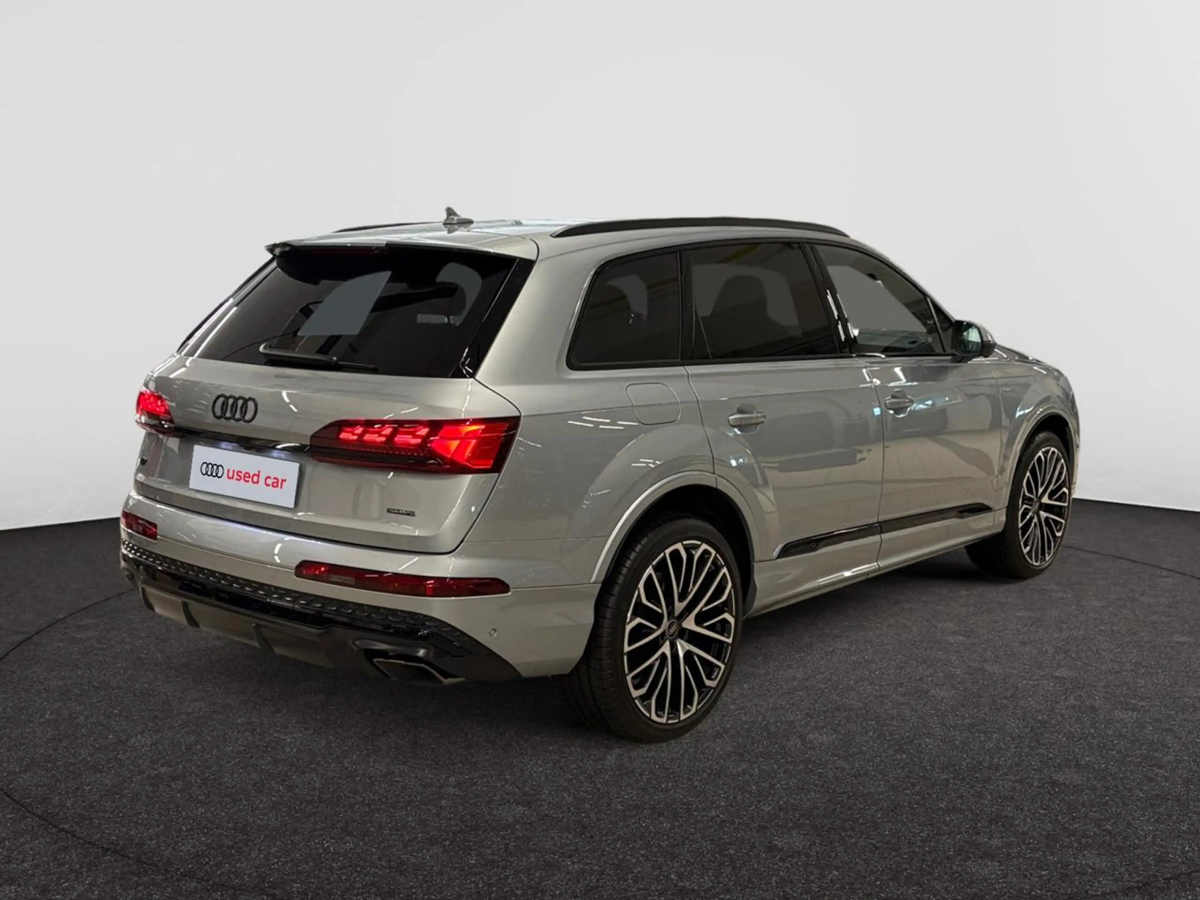 Audi Q7 Q7 e-hybrid 55 TFSI e Quattro S line Tiptronic (290 kW) — photo 7