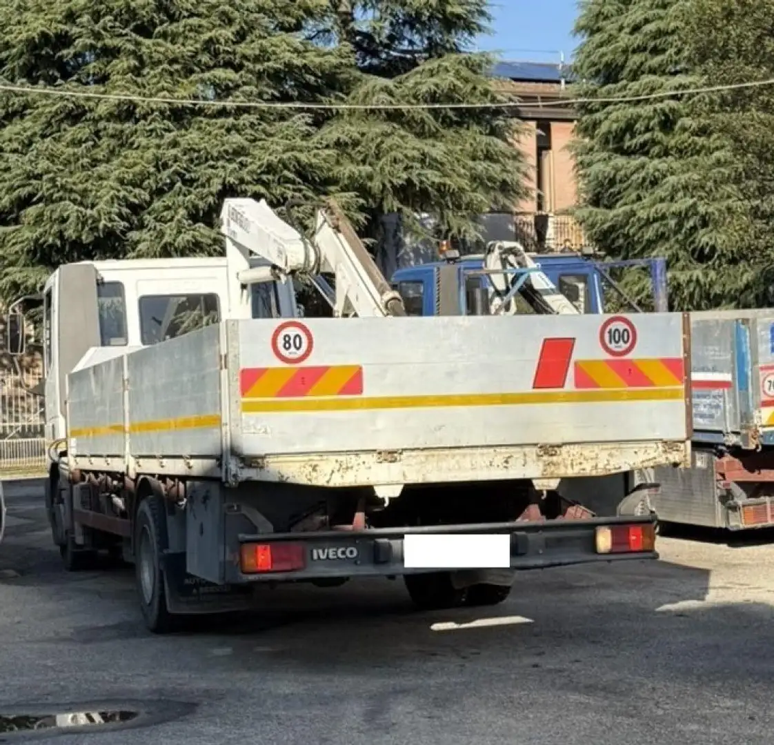 Iveco 0 Blanc - 2