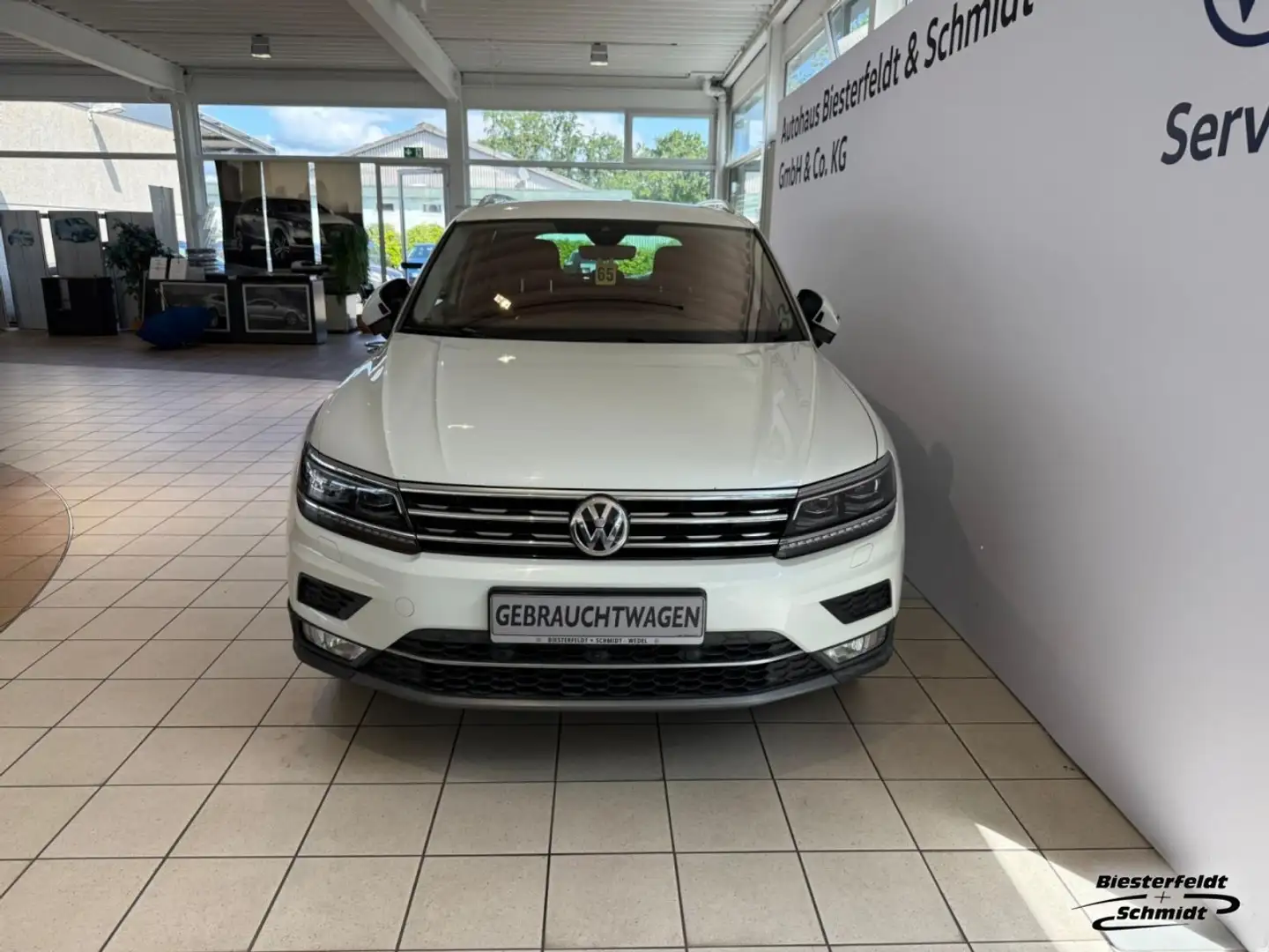 Volkswagen Tiguan Highl 2.0TDI DSG 4M LED NAVI LEDER Sound Klima Wit - 1