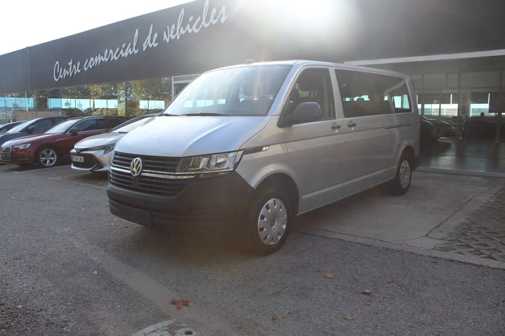 Volkswagen Transporter 2.0TDI 110CV COMBI L2 Blanc - 1