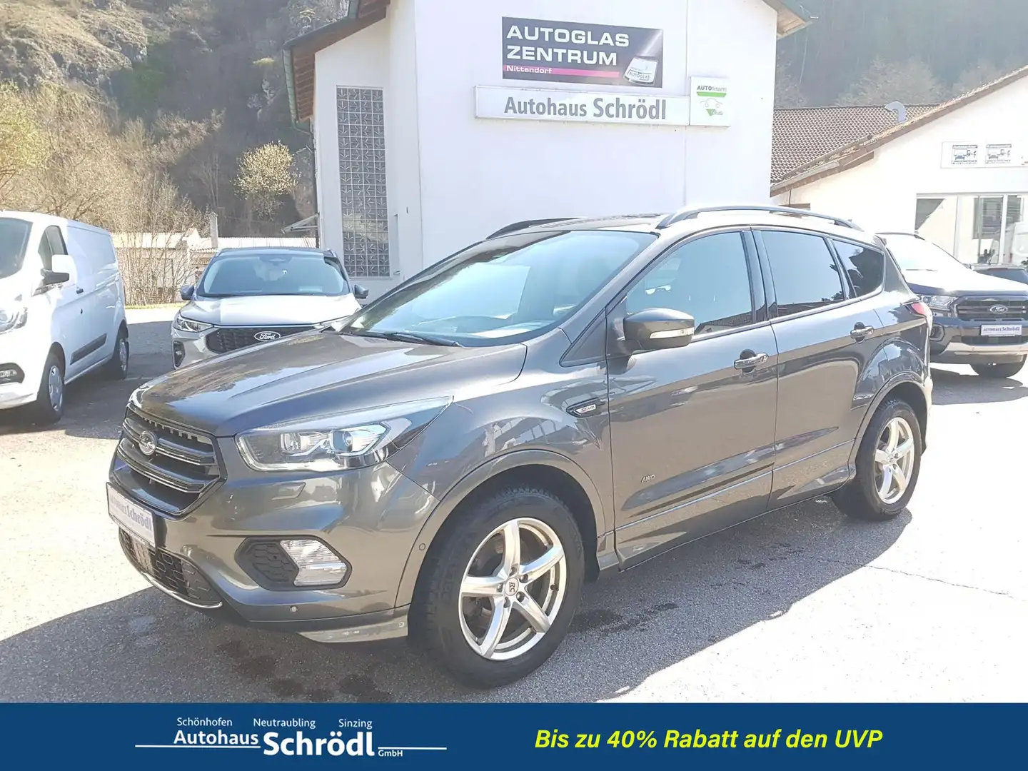 Ford Kuga 1.5 EcoBoost ST-Line 4x4 Start/Stopp 134 kW (18... Grau - 1