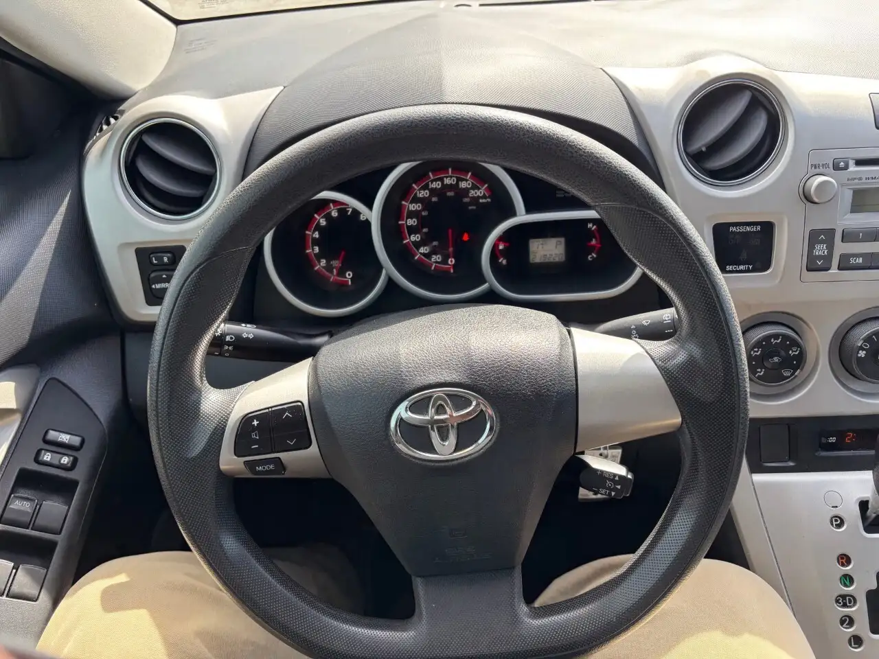 Toyota Matrix снимка Toyota Matrix