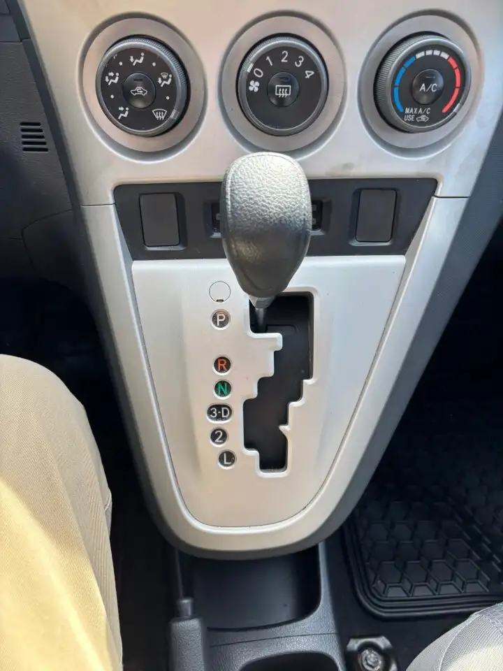 Toyota Matrix снимка Toyota Matrix
