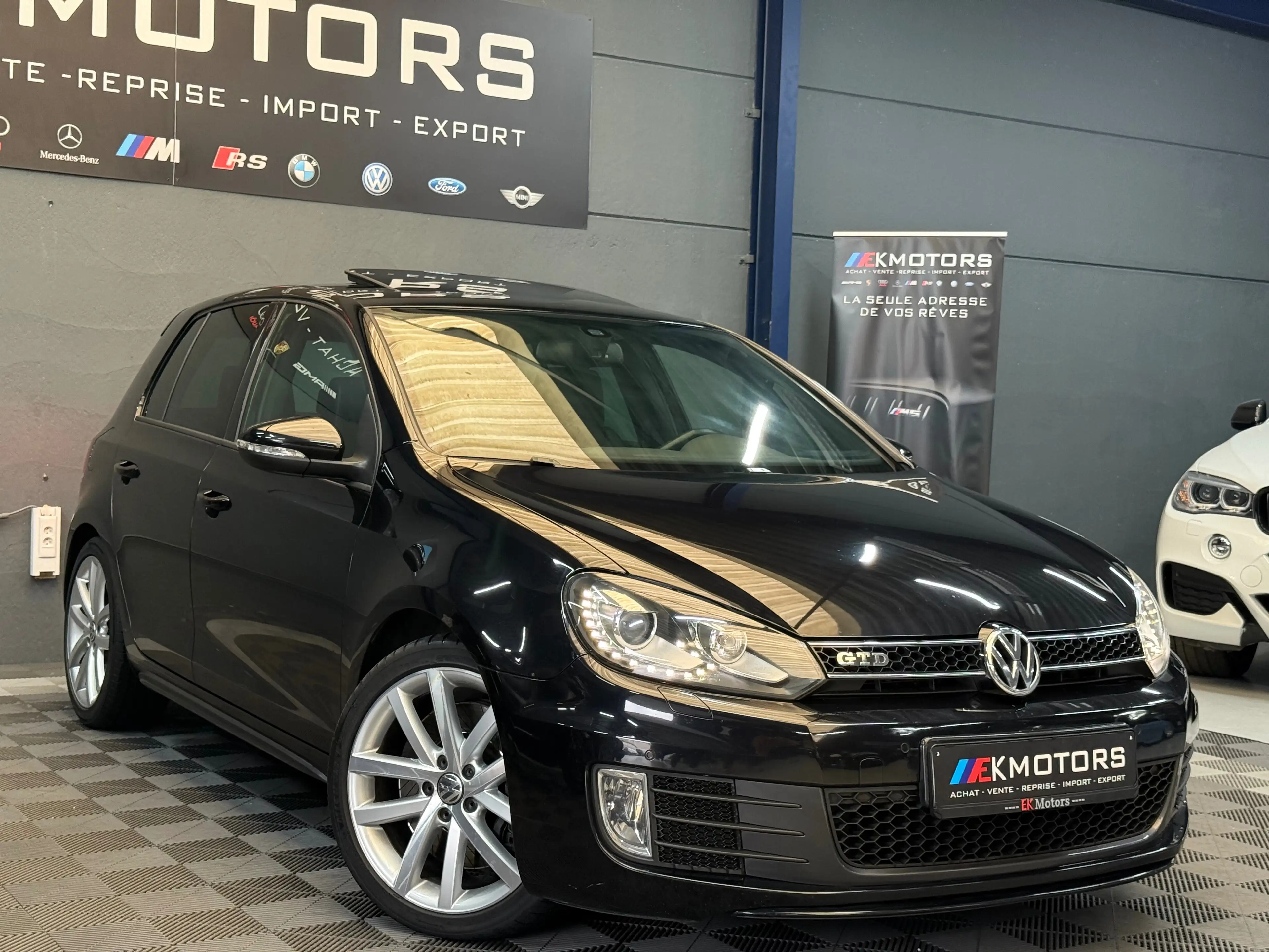 Volkswagen Golf GTD °BI-XENON°NAVI°DSG°FULL OPTIONS — photo 4
