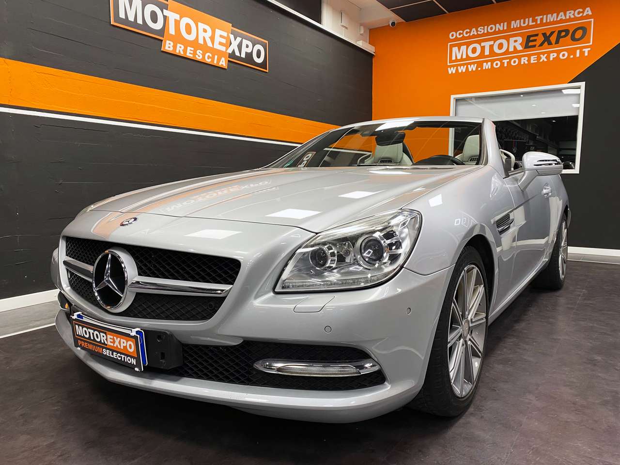 Mercedes-Benz SLK 200 Mod. 250 9G Tronic Premium 204 Cv Pelle-Navi-BiXeno-Led