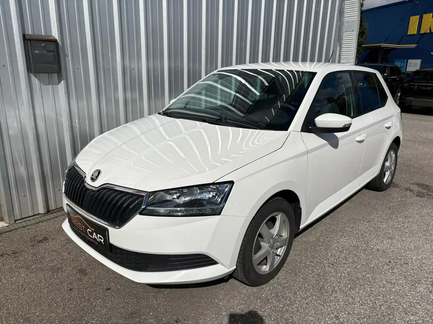 Skoda Fabia Fabia 1,0 Active Weiß - 1