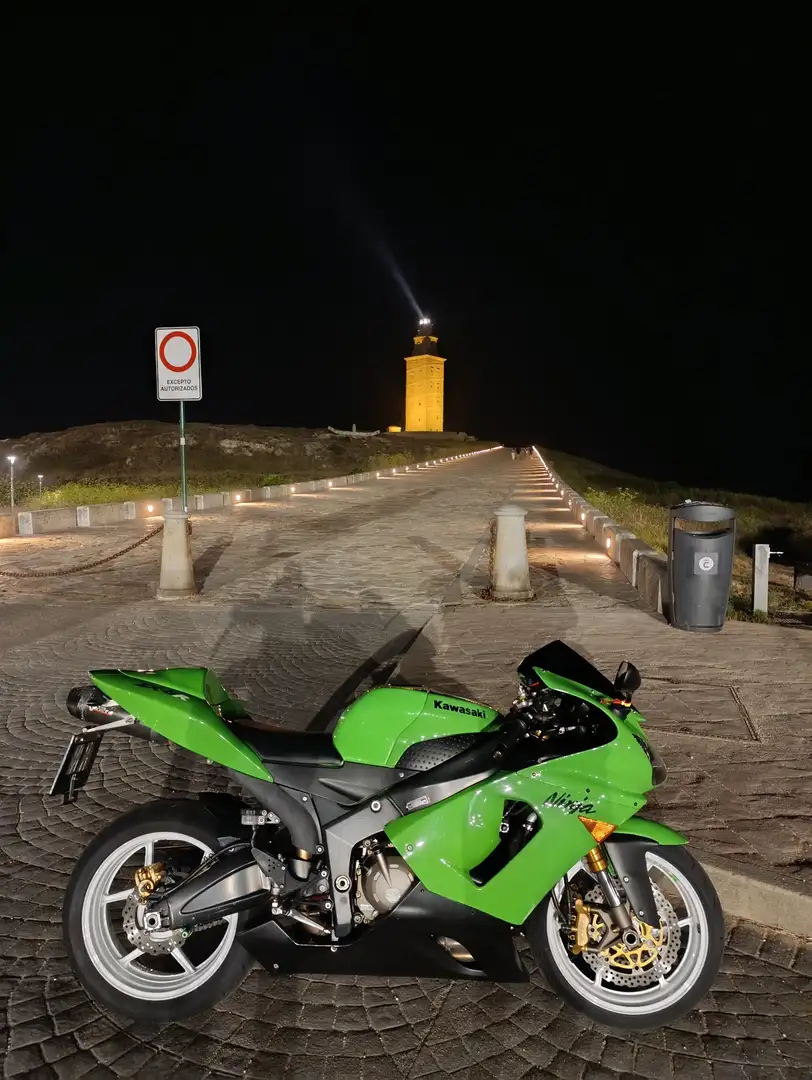 Kawasaki Ninja ZX-6R Verde - 2