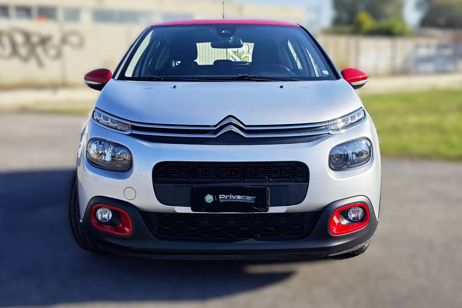 Citroen C3 C3 PureTech 82 Shine Zilver - 2