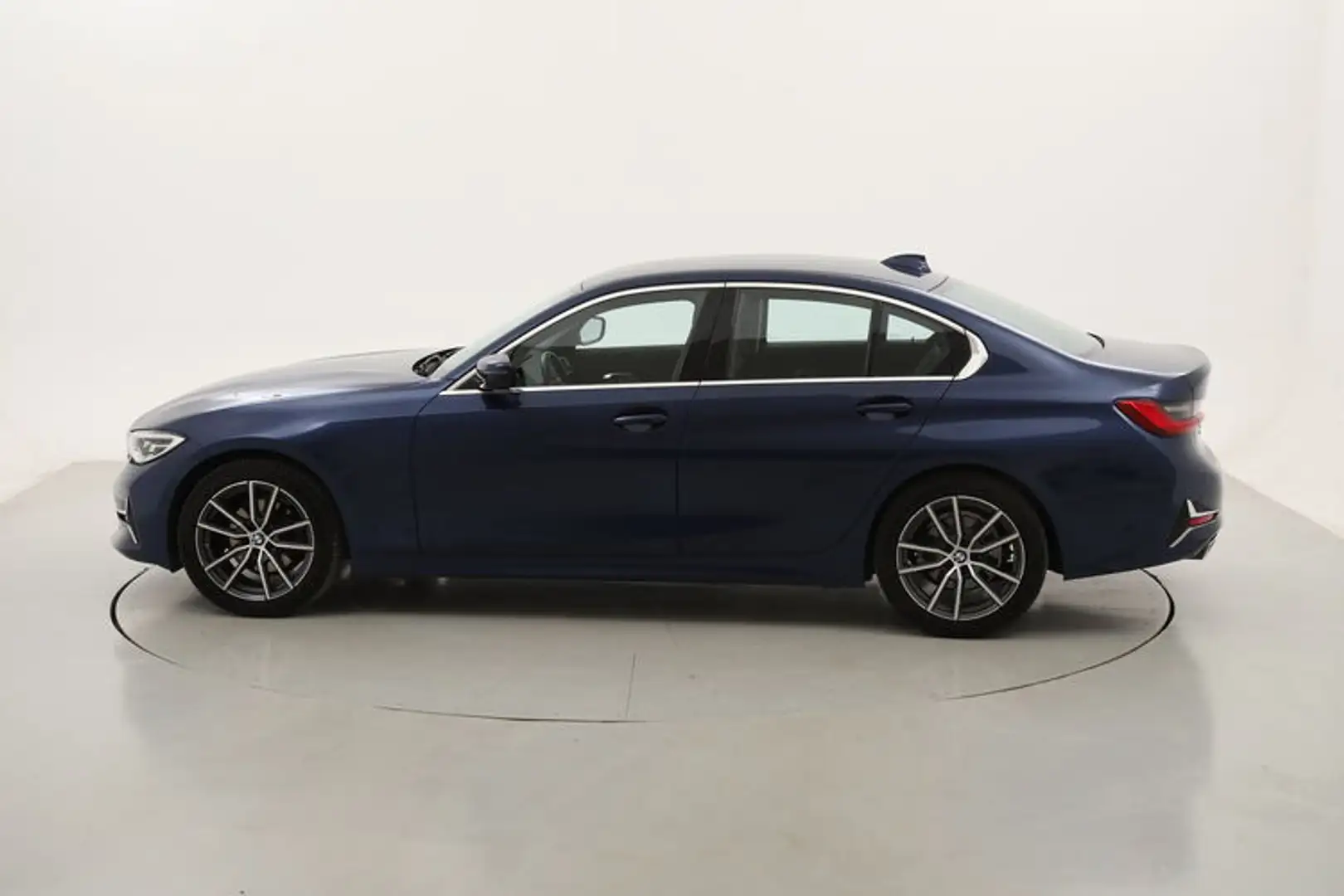 BMW 320 Luxury 2.0 Diesel 190CV Blu/Azzurro - 2