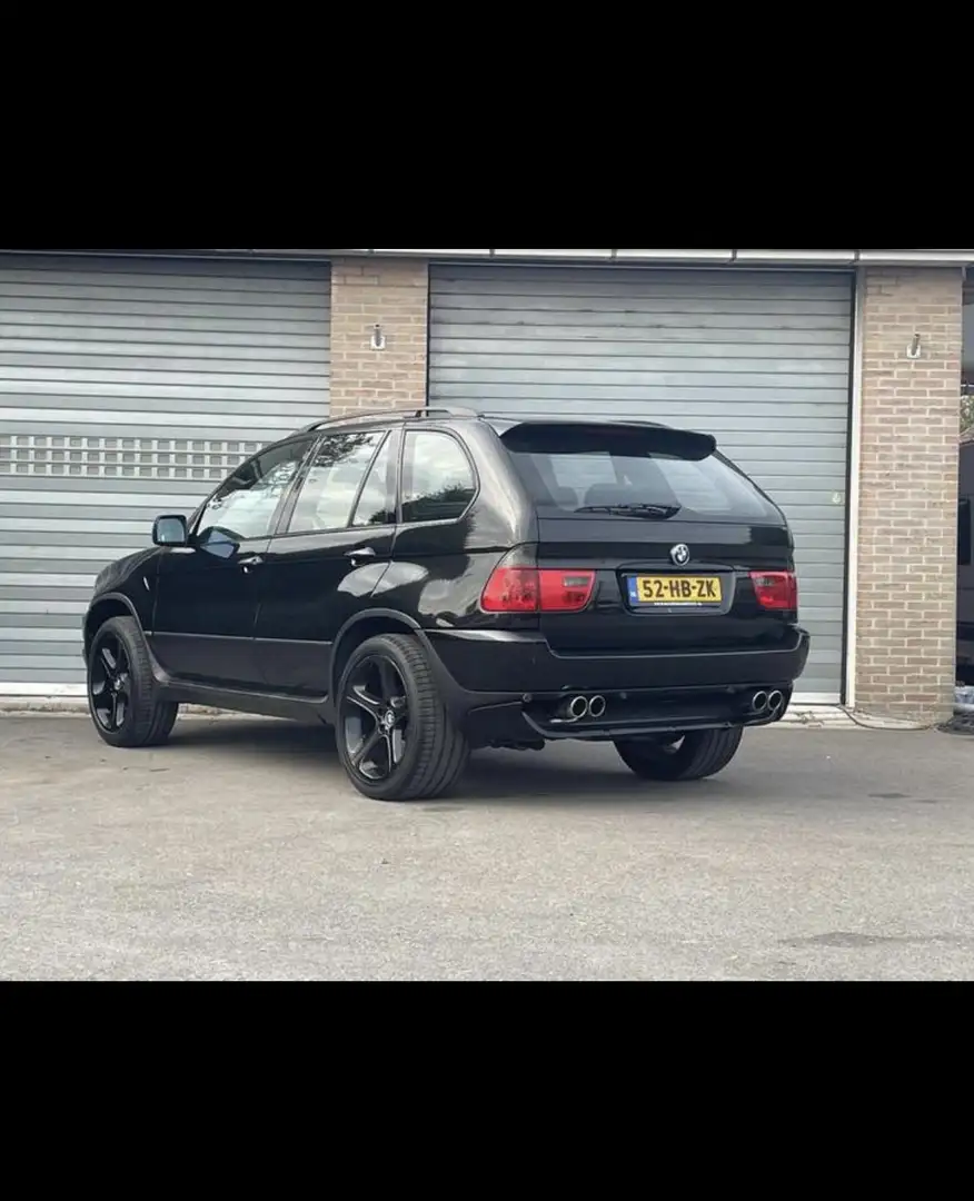 BMW 3.0i Executive Black - 1