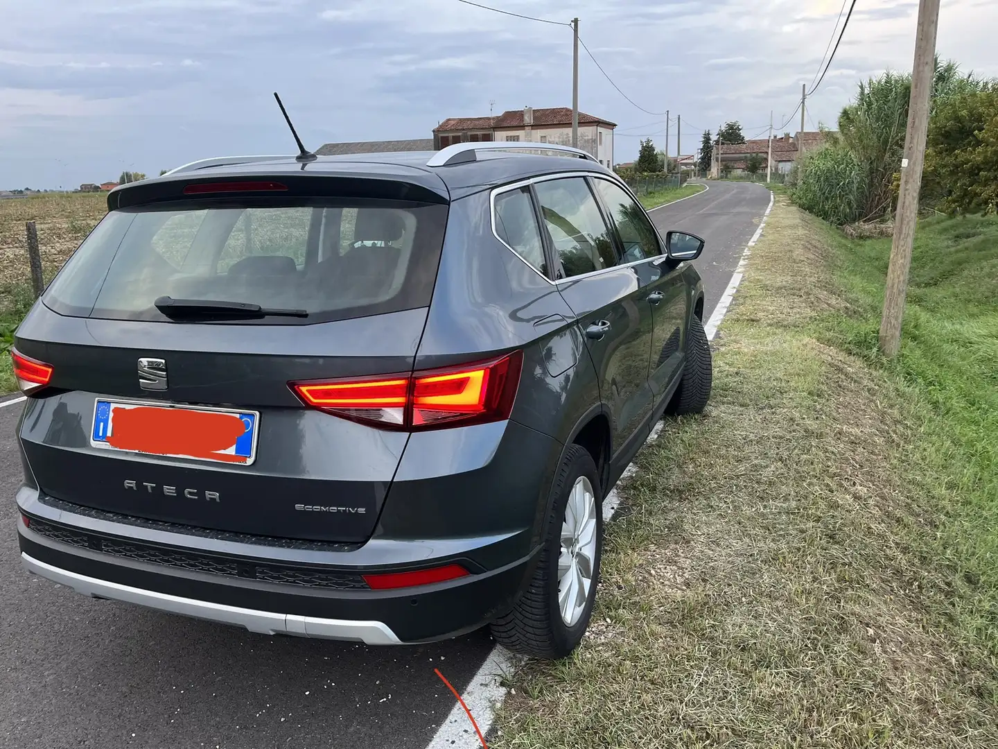 SEAT Ateca 1.6 tdi Advance - 2