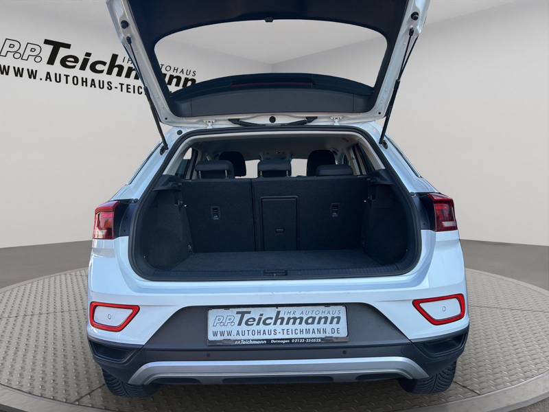 Volkswagen T-Roc Life — photo 8