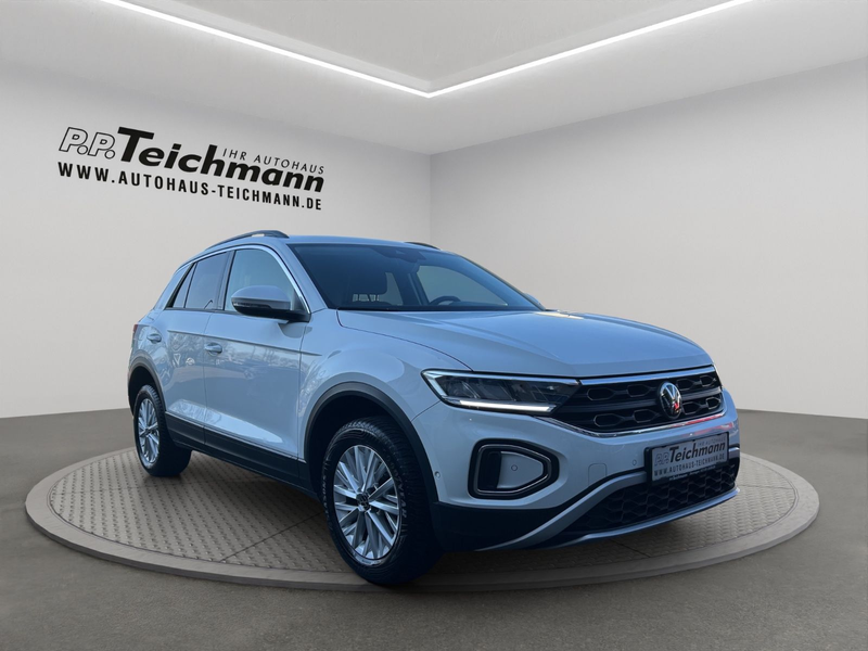 Volkswagen T-Roc Life — photo 3