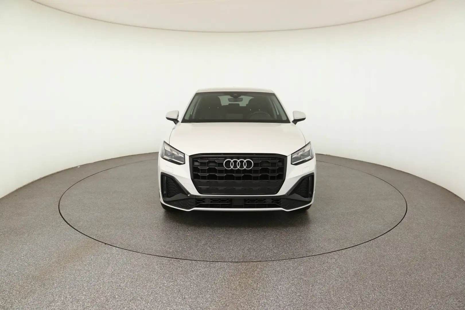 Audi Q2 Q2 35 1.5 TFSI S line S-tronic MATRIX+NAVI+AHK+ White - 2