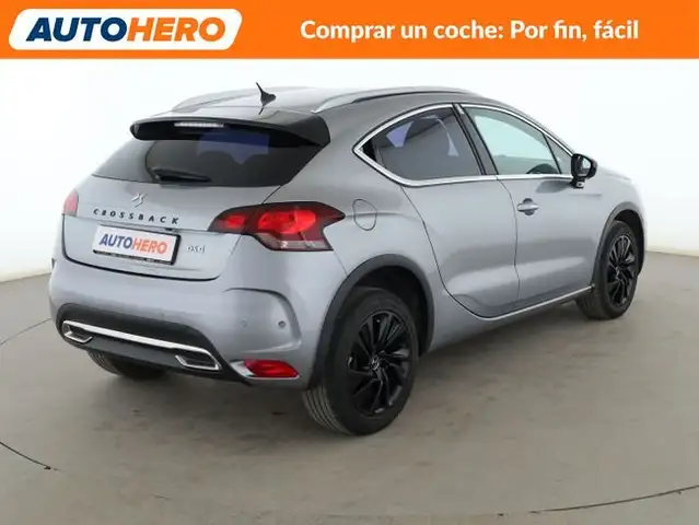 DS Automobiles DS 4 view 6