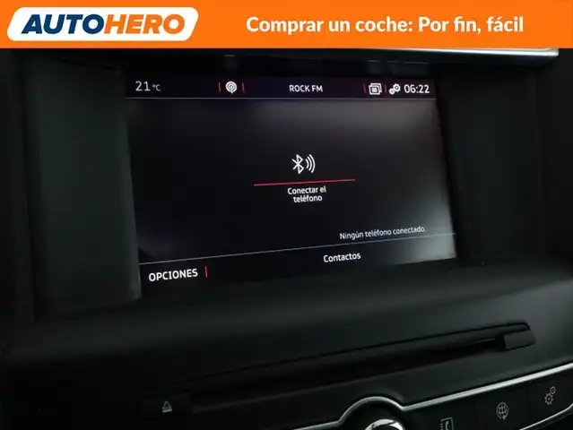 DS Automobiles DS 4 view 22