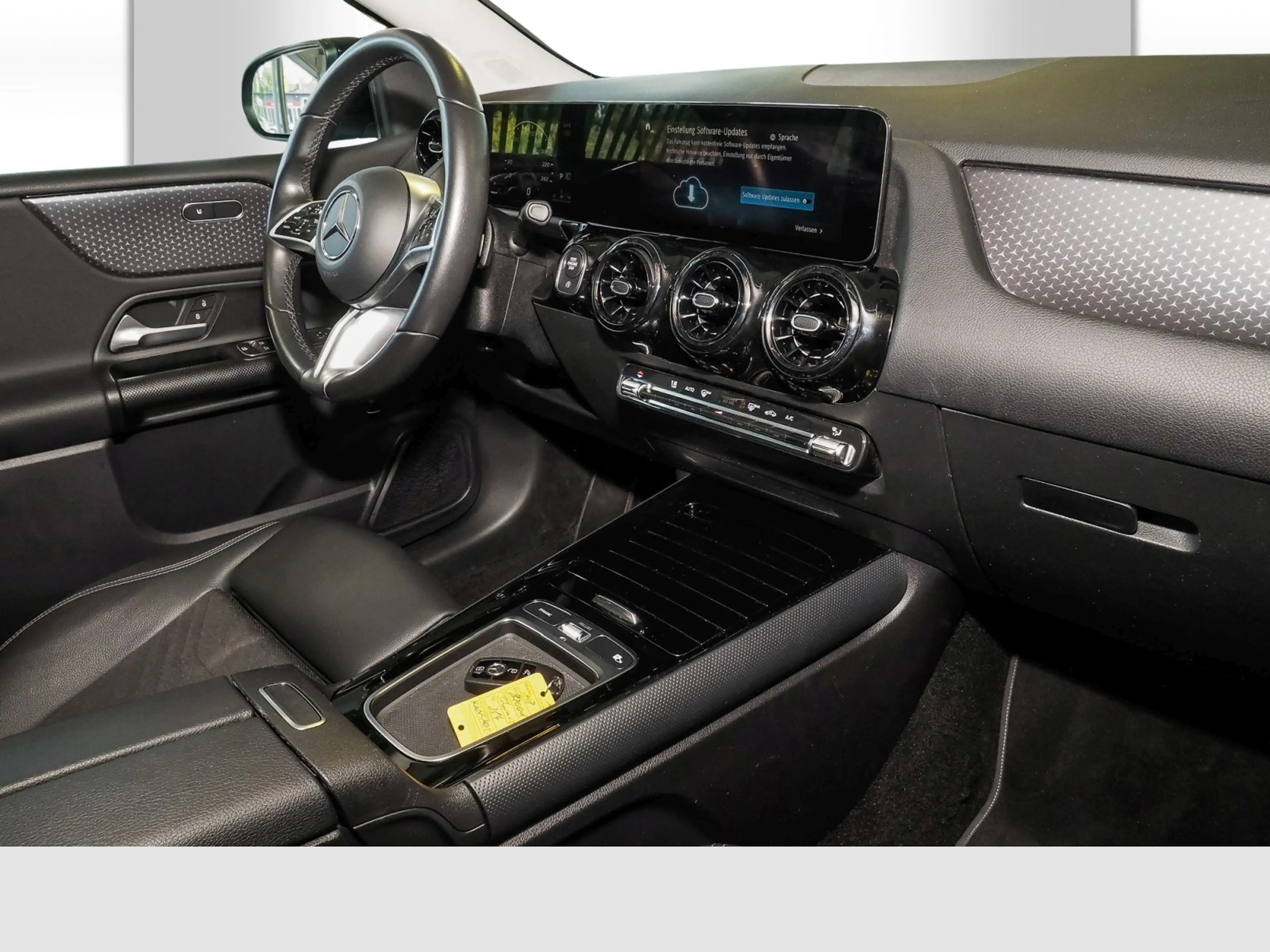 Mercedes-Benz B 200 B-CLASS D (247.012) B 200 D — photo 7