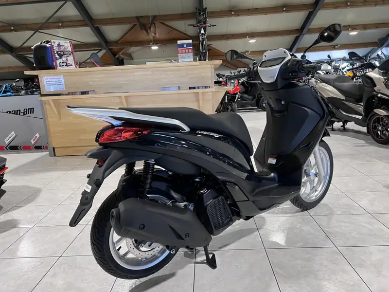 Piaggio Medley 125 - foto 3
