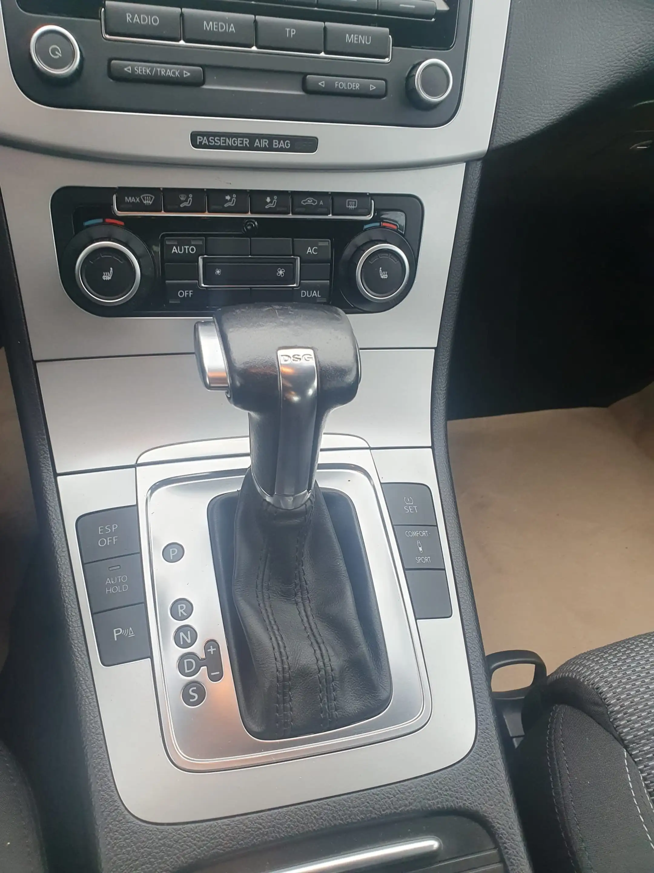 Volkswagen Passat CC Basis — photo 10