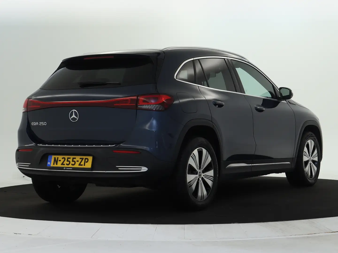 Mercedes-Benz EQA 250 Business Solution Luxury 67 kWh Dode hoek assisten Bleu - 2