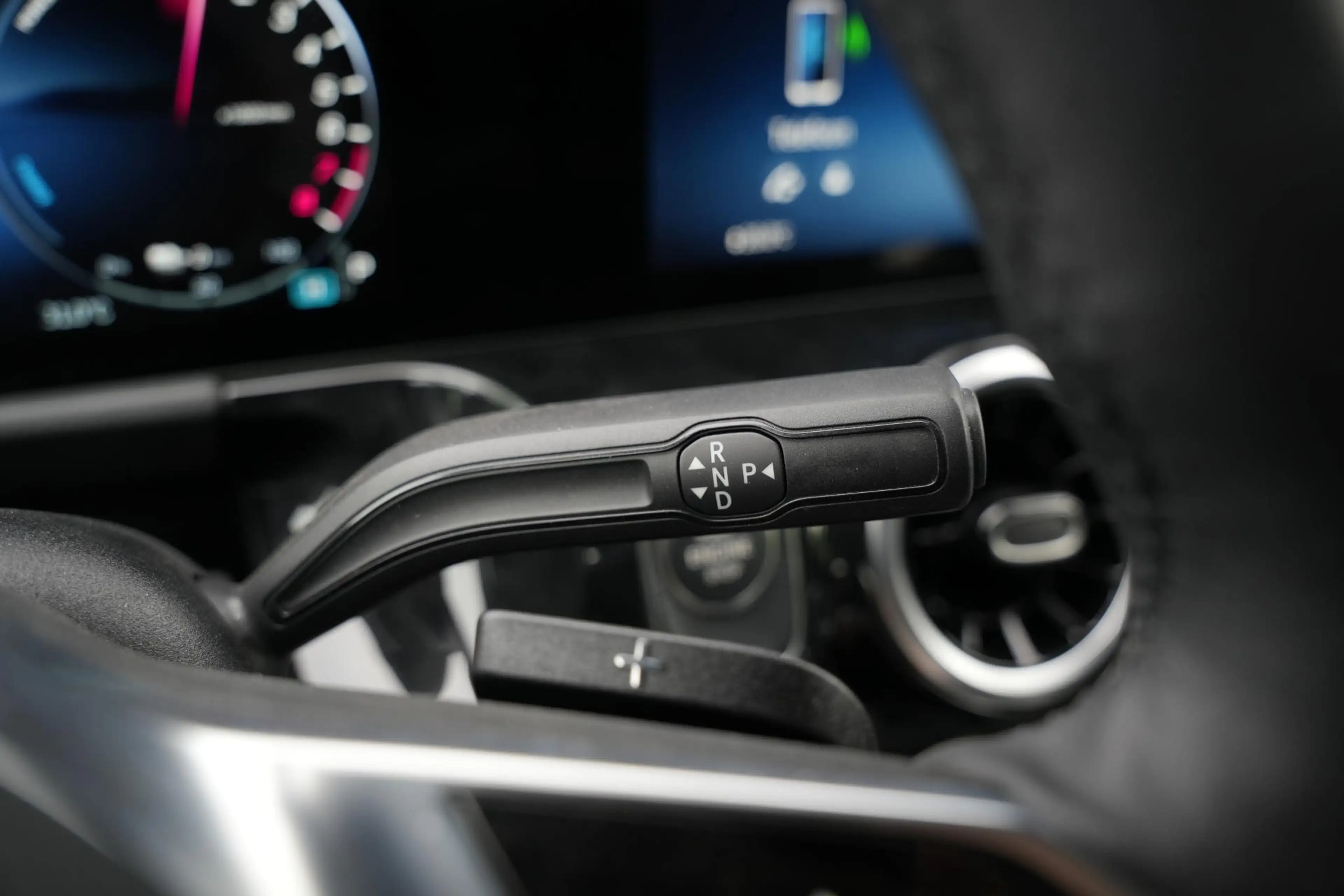 Mercedes-Benz GLA 250 e Business Solution Adapt. Cruise Stoelverw. LED D — photo 32