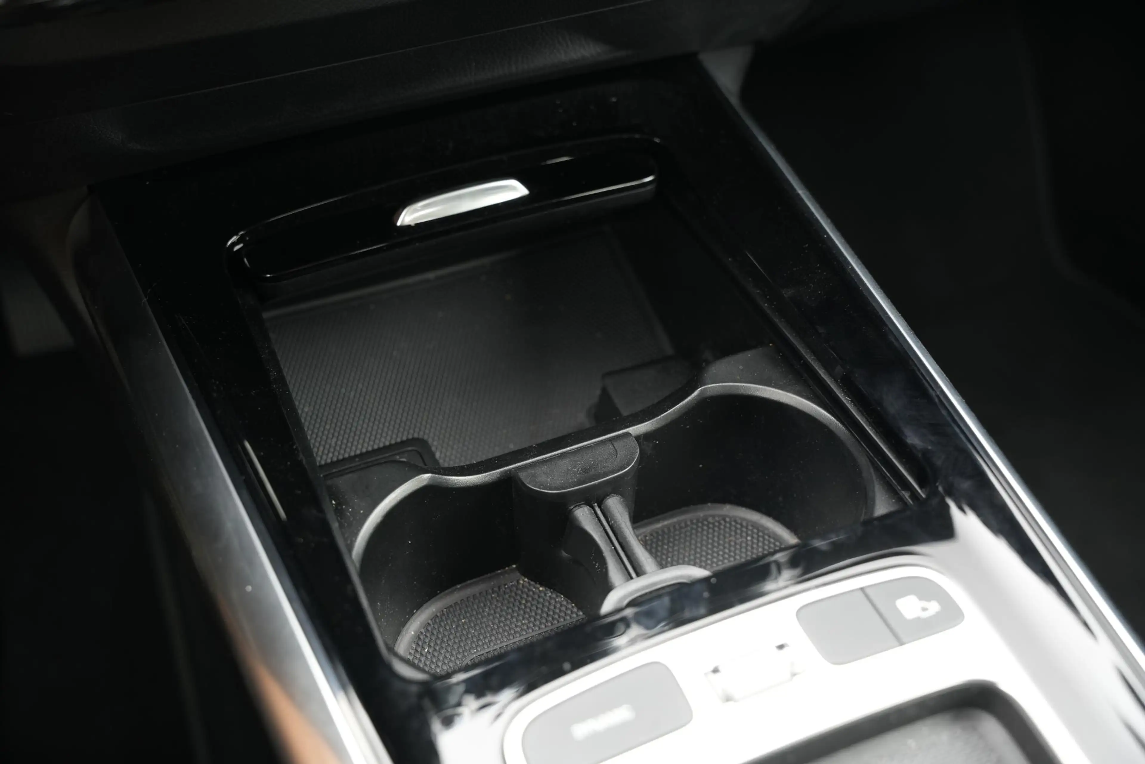 Mercedes-Benz GLA 250 e Business Solution Adapt. Cruise Stoelverw. LED D — photo 42